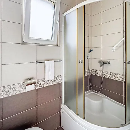 Apartmán Rondine-1 By Interhome Brtonigla